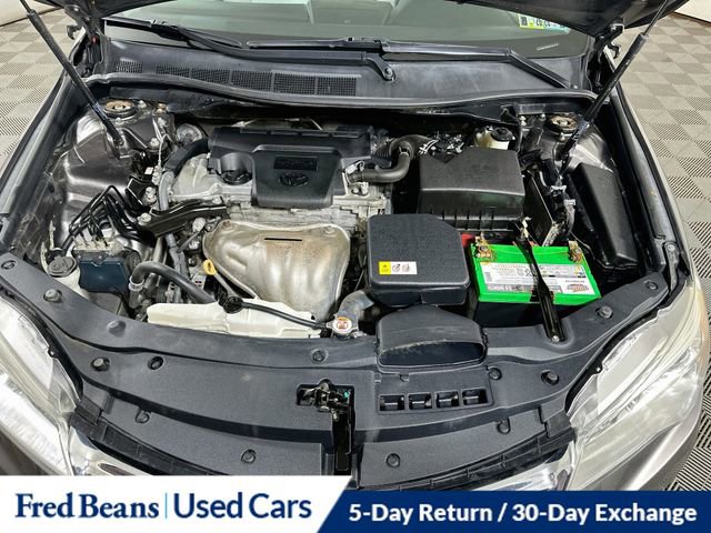 Used 2017 Toyota Camry LE FWD image 31