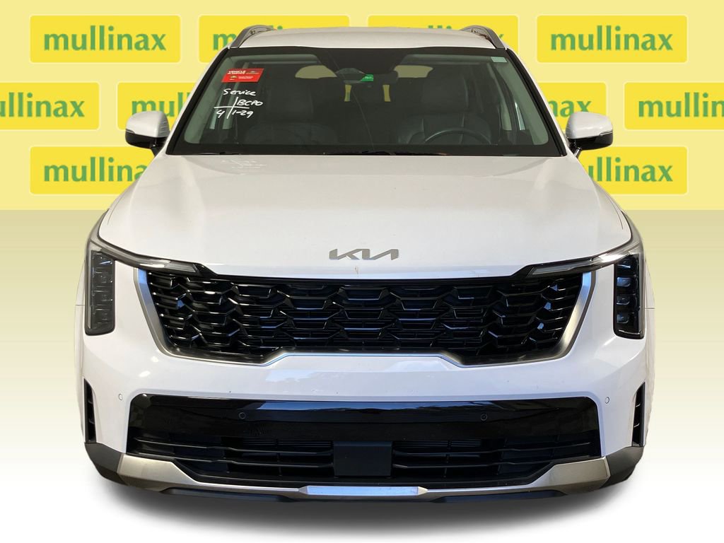 Used 2025 Kia Sorento S image 15
