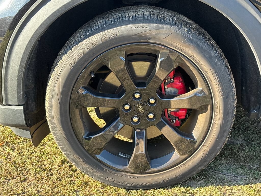 Certified 2023 Ford Explorer ST w/ Equipment Group 401A AWD/4WD image 18