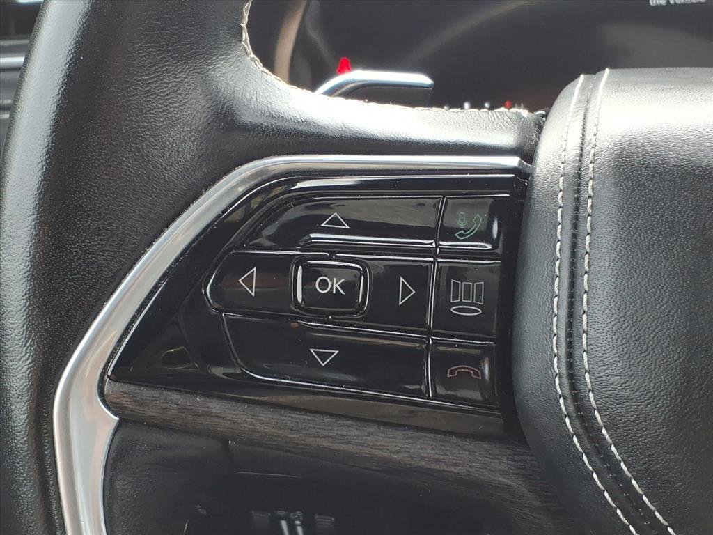 Used 2021 Jeep Grand Cherokee L Overland w/ Luxury Tech Group IV image 23