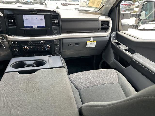 Certified 2025 Ford F250 XLT AWD/4WD image 11