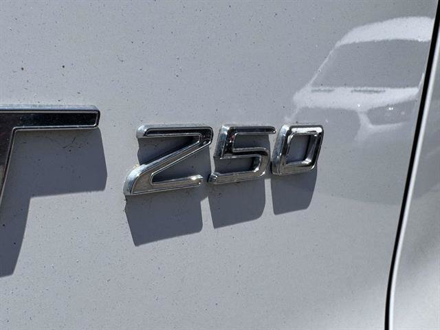 Certified 2025 Ford Transit 250 148 Medium Roof RWD image 31