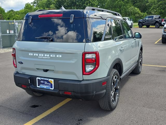 Certified 2024 Ford Bronco Sport Outer Banks AWD/4WD image 4