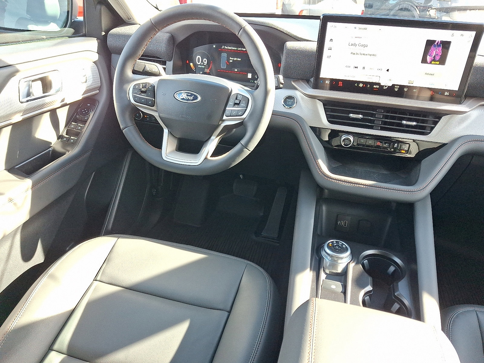 Certified 2026 Ford Explorer Active w/ Active Comfort Package image 14