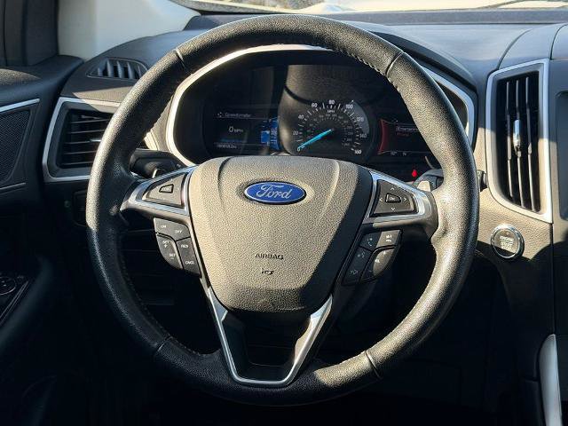 Certified 2017 Ford Edge SEL w/ Equipment Group 201A AWD/4WD image 19