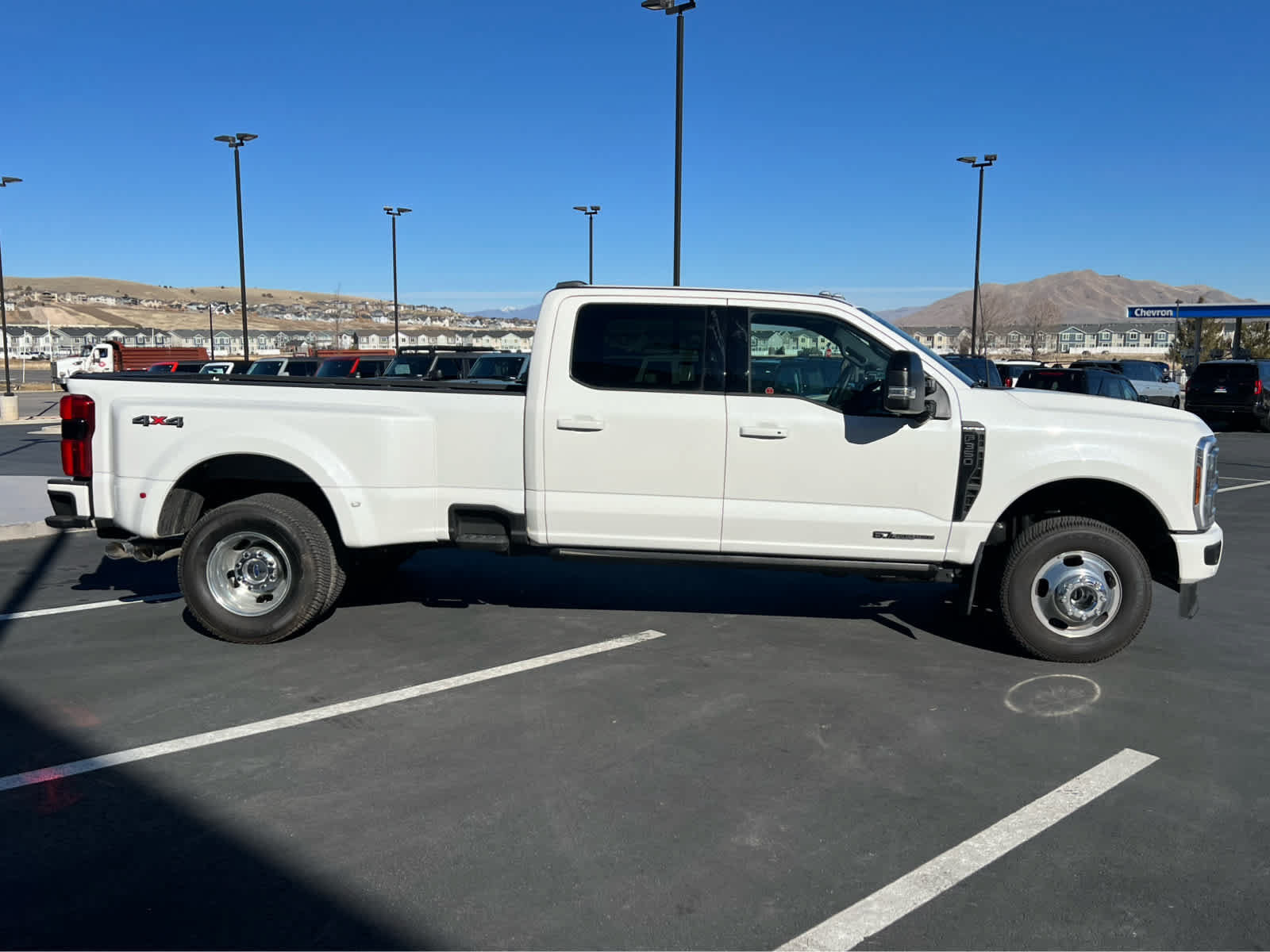 Certified 2026 Ford F350 Platinum AWD/4WD image 6