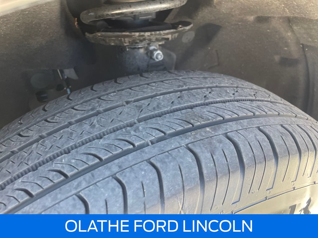 Certified 2024 Ford Maverick XL FWD image 28