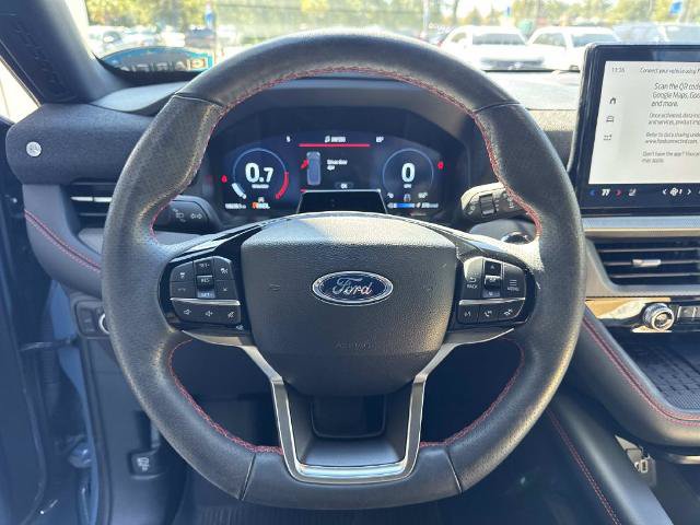 Certified 2025 Ford Explorer ST-Line w/ Premium Package RWD image 22
