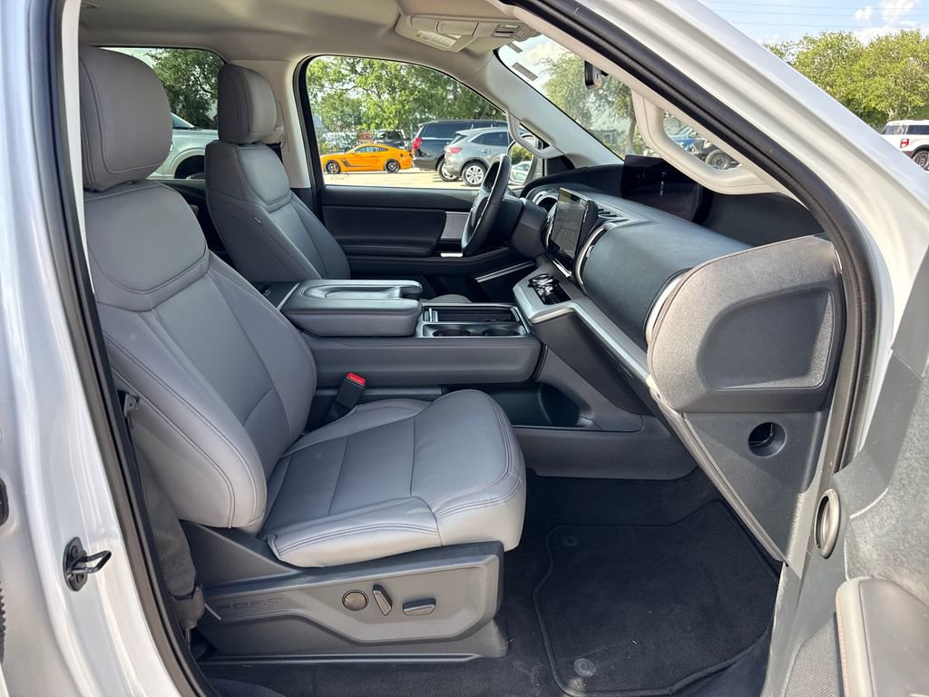 Certified 2025 Ford Expedition Max Active RWD image 27