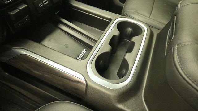 Used 2021 Chevrolet Silverado 1500 LTZ w/ Technology Package AWD/4WD image 19