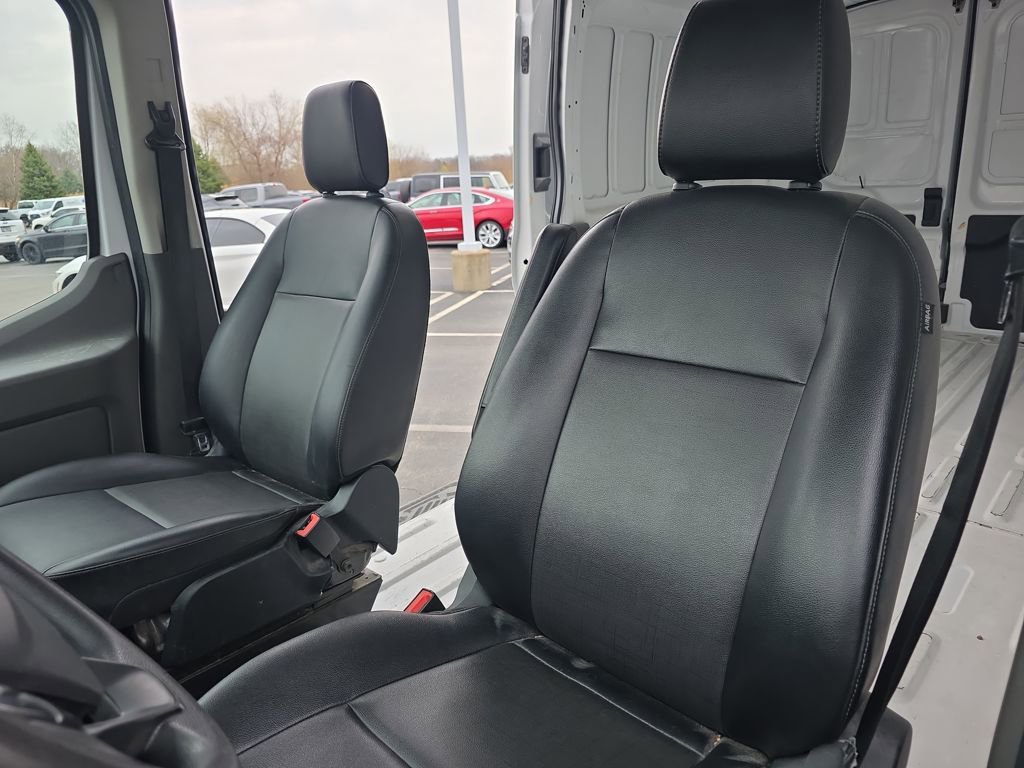 Certified 2023 Ford Transit 250 Medium Roof AWD image 22