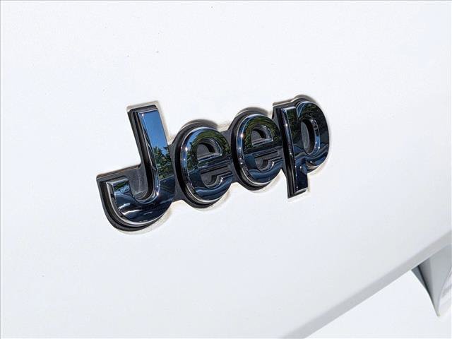 Used 2021 Jeep Grand Cherokee L Limited w/ Trailer Tow Group (B) AWD/4WD image 30