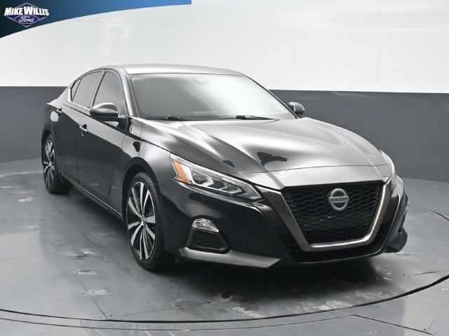 Used 2022 Nissan Altima 2.5 SR FWD image 1