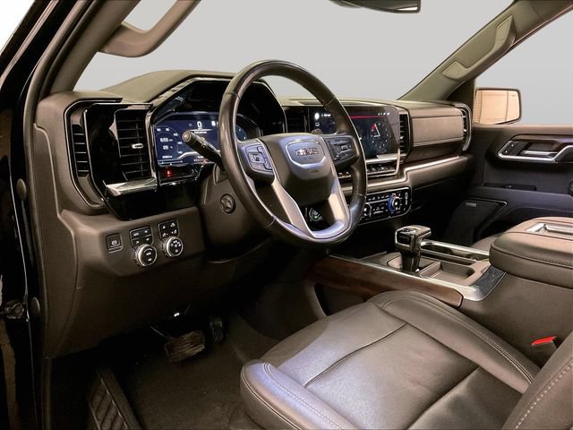 Used 2022 GMC Sierra 1500 SLT w/ SLT Premium Plus Package AWD/4WD image 12