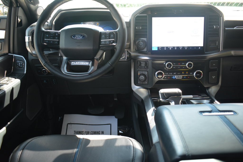 Certified 2025 Ford F150 Platinum w/ FX4 Off-Road Package AWD/4WD image 3