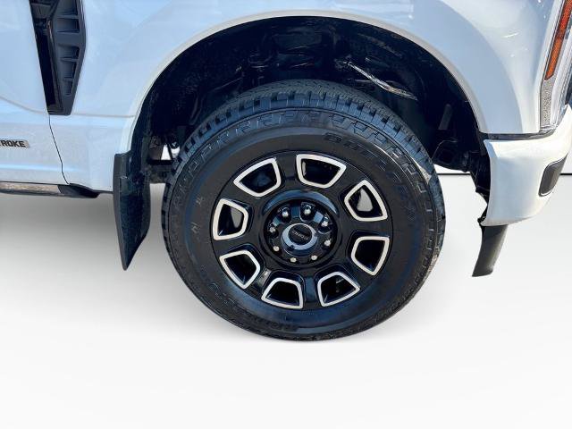 Certified 2026 Ford F250 Platinum AWD/4WD image 11