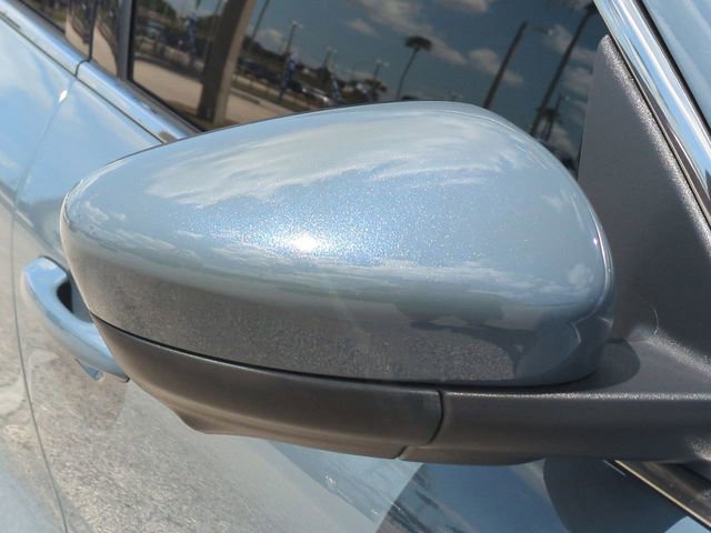 Certified 2025 Ford Escape Platinum w/ Premium Technology Package FWD image 12