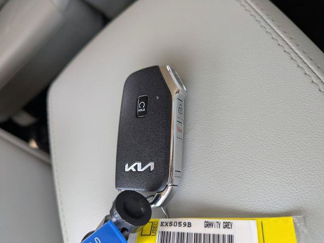 Used 2022 Kia Sorento S w/ Panoramic Sunroof Package FWD image 30