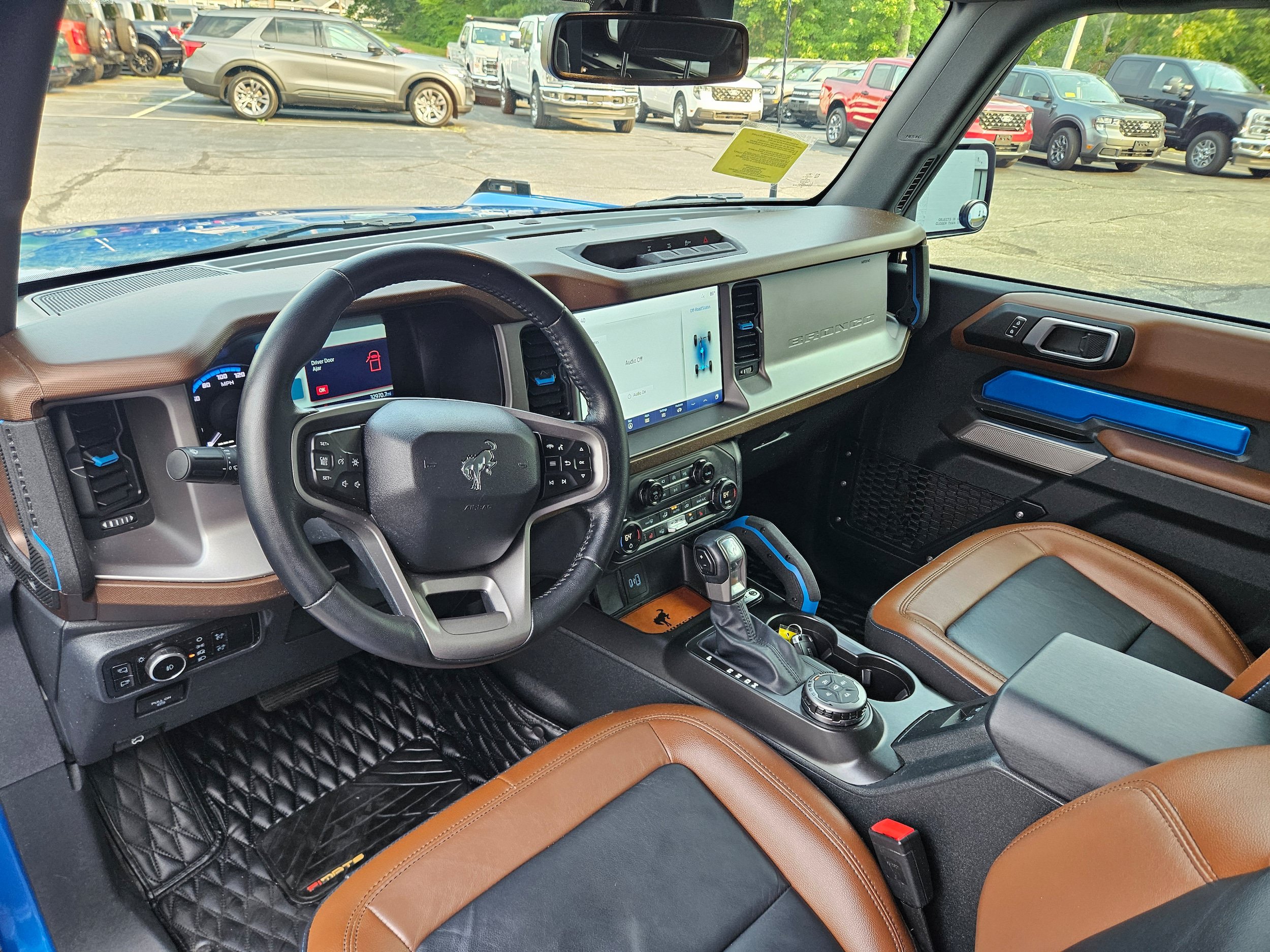 Certified 2023 Ford Bronco Outer Banks AWD/4WD image 10