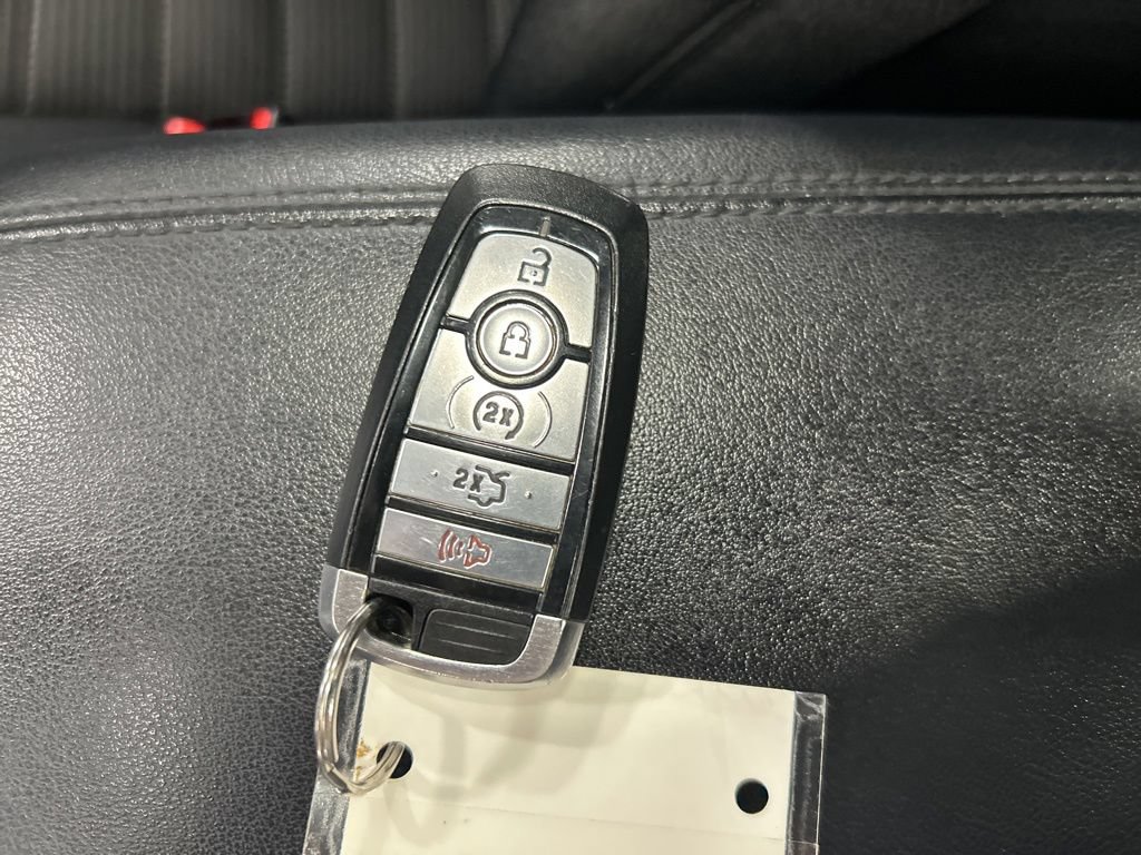 Certified 2019 Ford Edge SEL AWD/4WD image 24