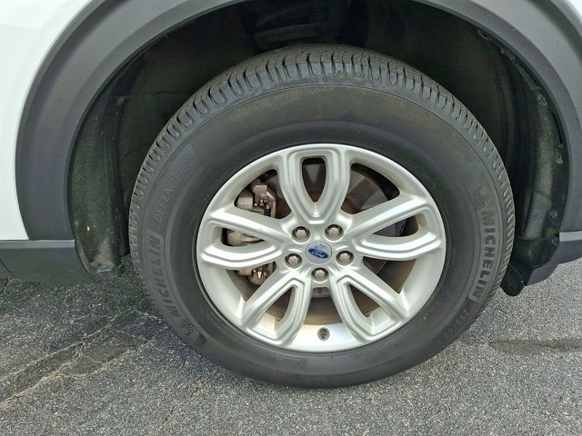 Certified 2021 Ford Explorer 4WD image 9