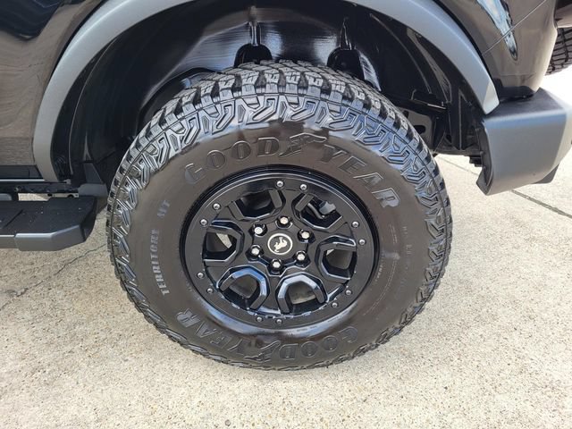 Certified 2023 Ford Bronco Wildtrak AWD/4WD image 28