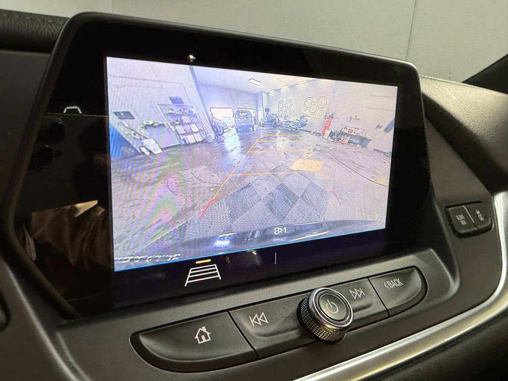 Used 2020 Chevrolet Blazer LT image 32