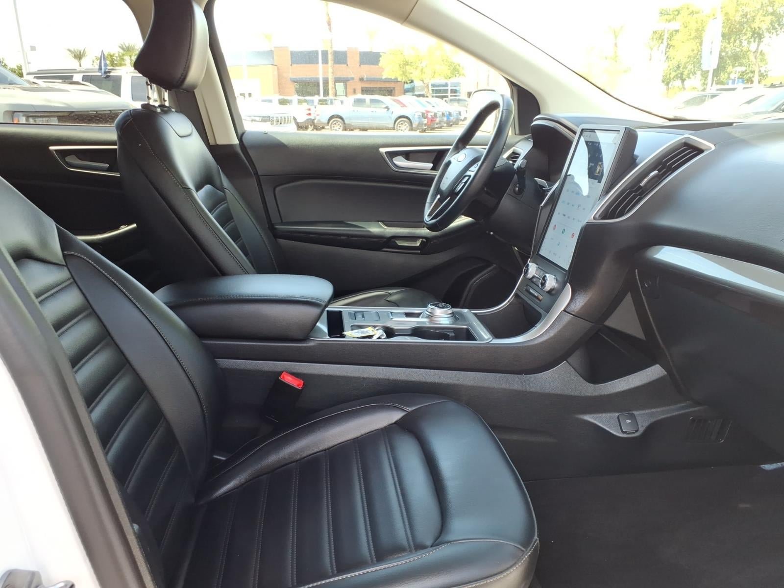Certified 2024 Ford Edge SEL w/ Convenience Package AWD/4WD image 11