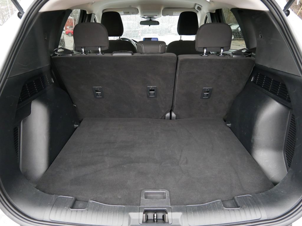 Certified 2025 Ford Escape Active image 10