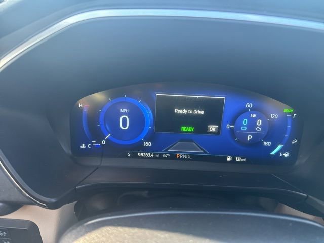 Certified 2020 Ford Escape Titanium w/ Titanium Premium Package 2.0 image 17