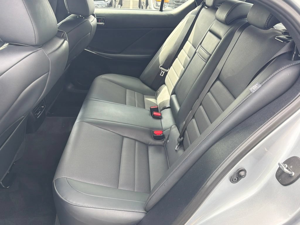 Used 2022 Lexus IS 350 F Sport w/ Navigation Package RWD image 39