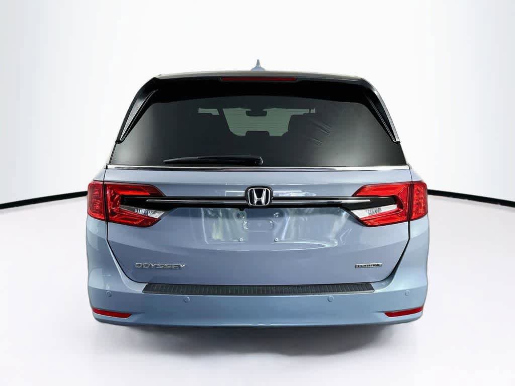Used 2024 Honda Odyssey Touring image 5