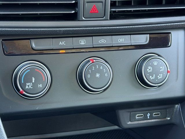 Used 2022 Volkswagen Jetta S FWD image 25