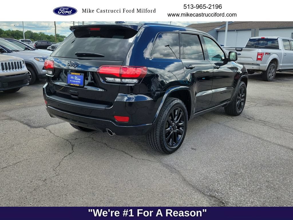 Used 2020 Jeep Grand Cherokee Altitude AWD/4WD image 5