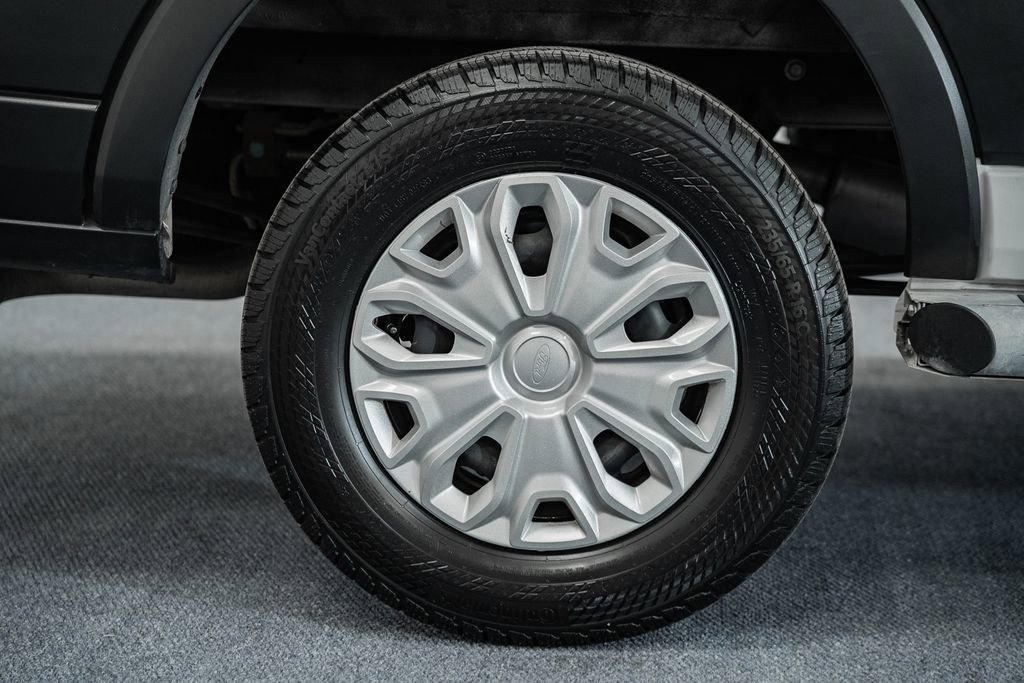 Certified 2023 Ford Transit 250 Low Roof w/ Exterior Upgrade Package image 23