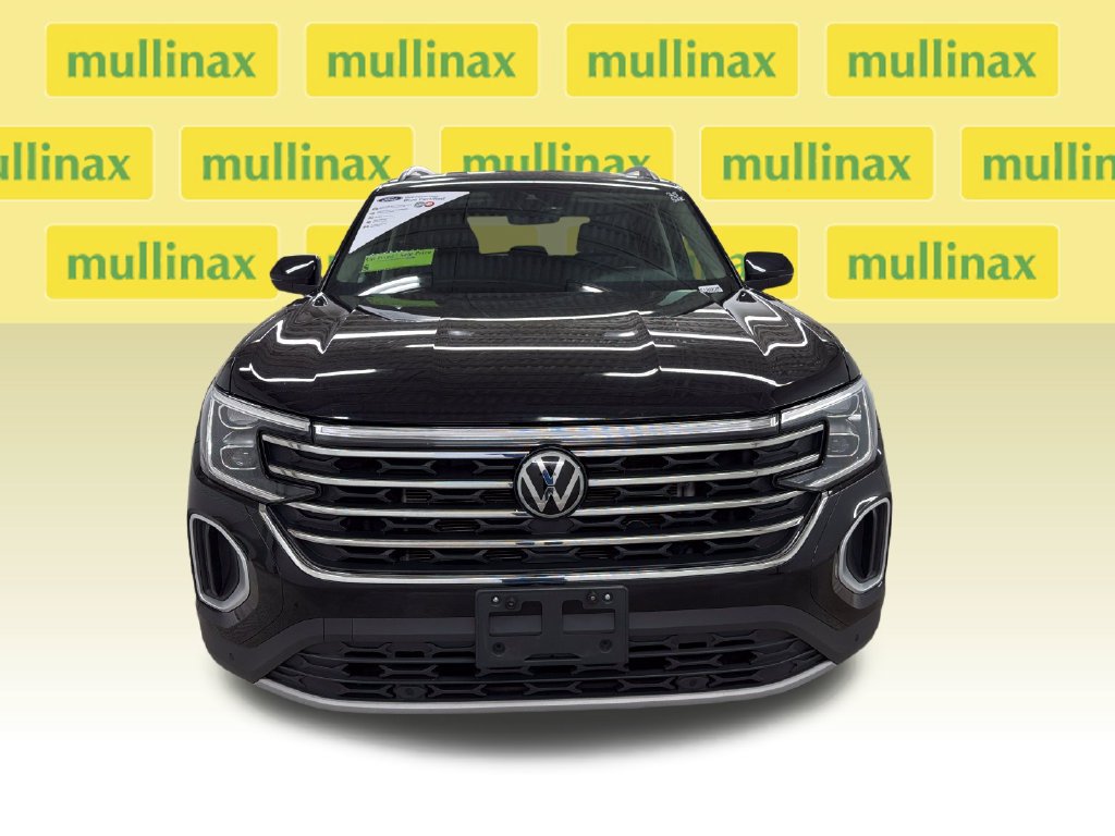 Used 2025 Volkswagen Atlas SE FWD image 14