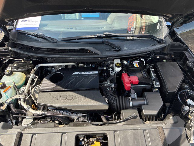 Used 2023 Nissan Rogue SV AWD/4WD image 19