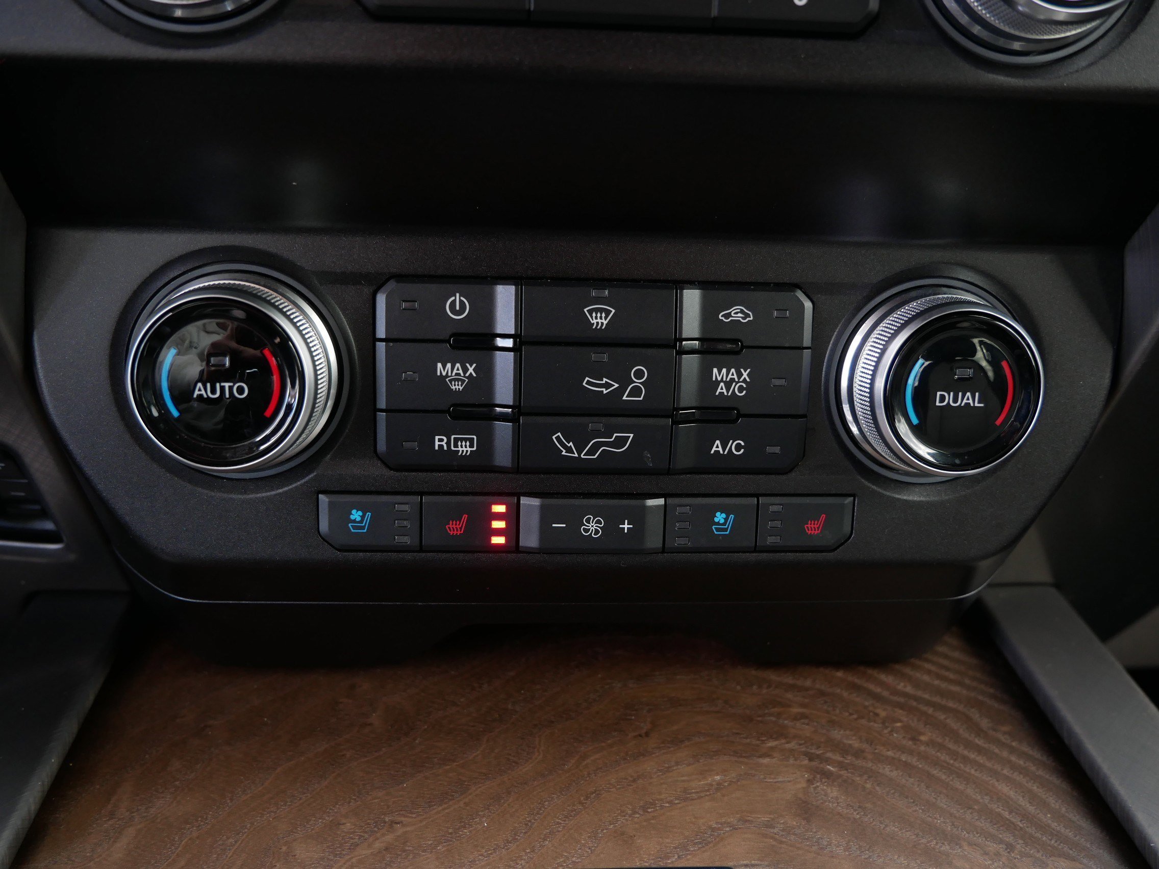 Certified 2020 Ford F150 Limited AWD/4WD image 23