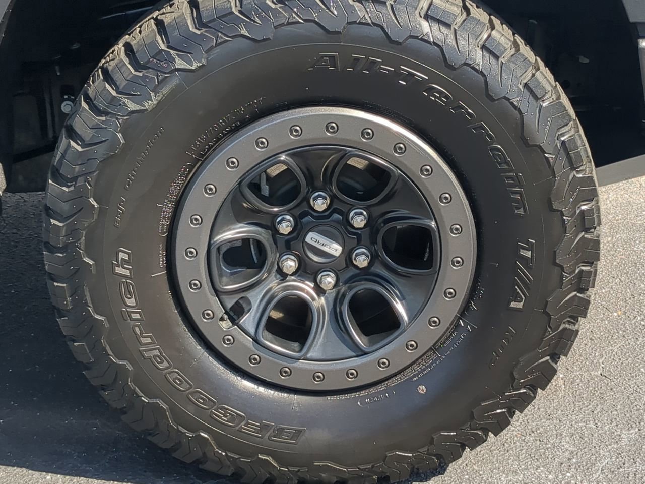 Certified 2023 Ford F150 Raptor w/ Raptor Carbon Fiber Package image 11