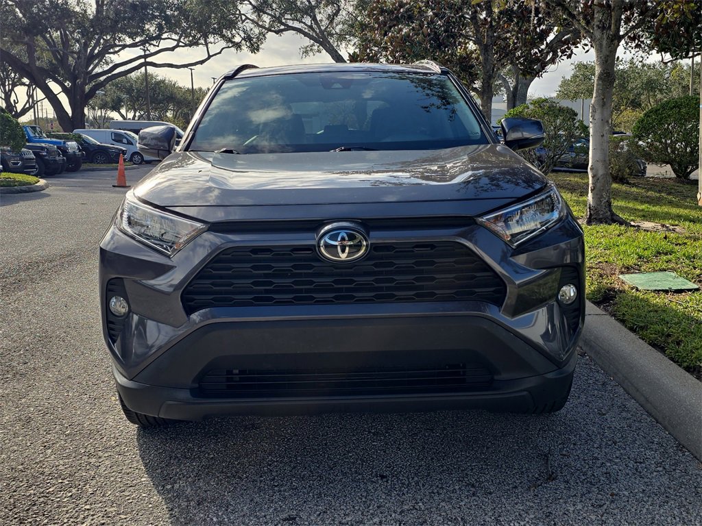 Used 2020 Toyota RAV4 XLE Premium image 2