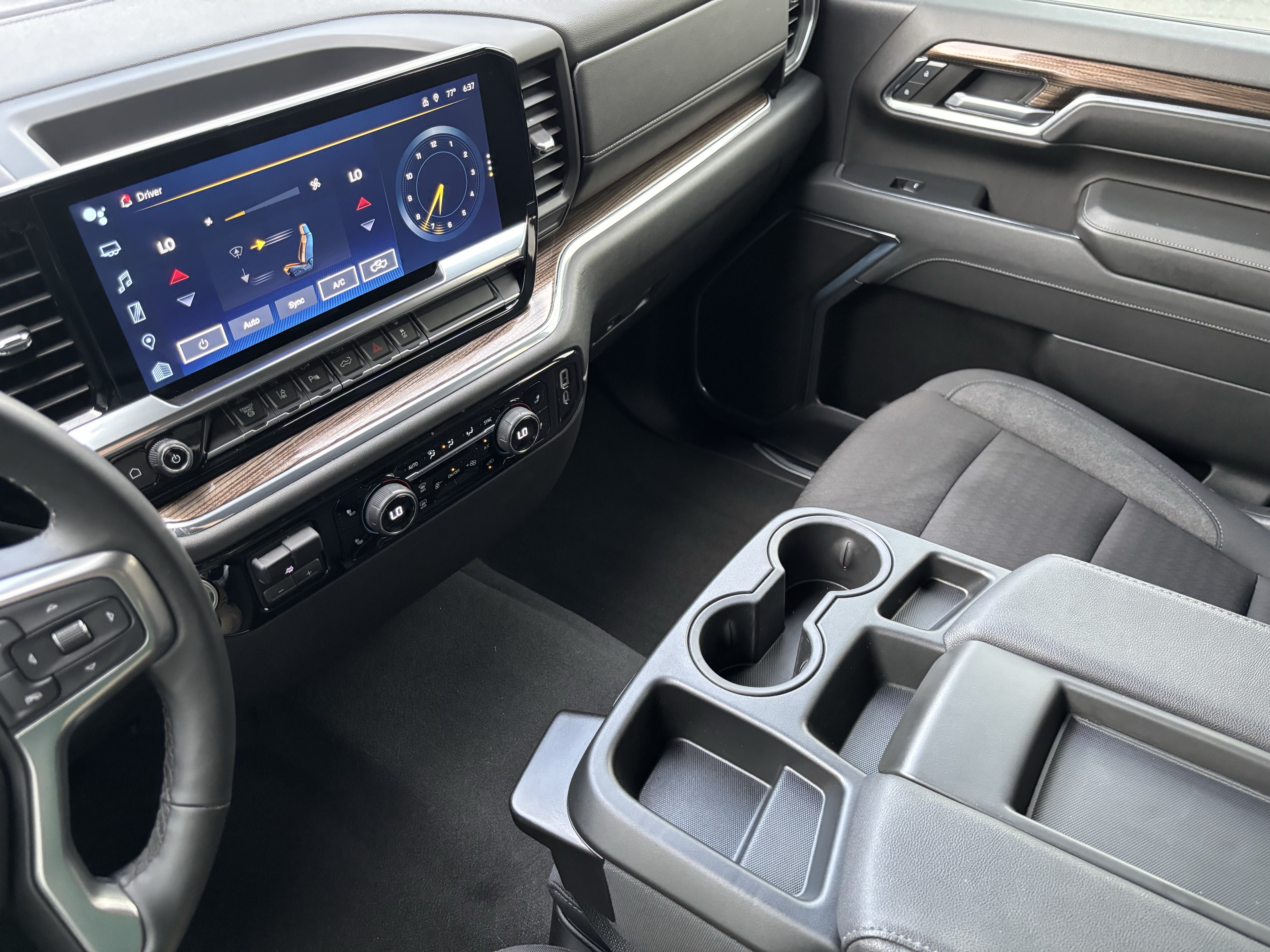 Used 2024 Chevrolet Silverado 2500 LT w/ All Star Edition AWD/4WD image 25