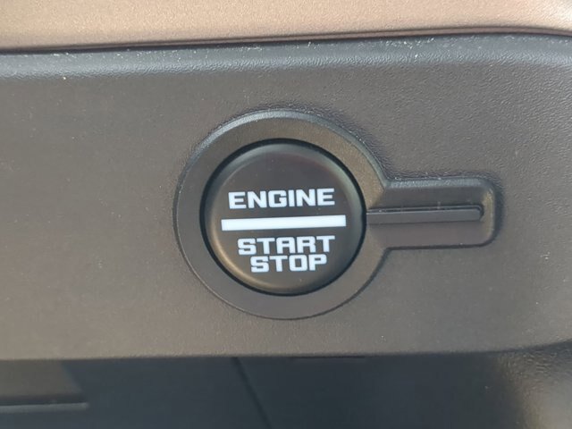 Certified 2025 Ford Bronco Outer Banks AWD/4WD image 28