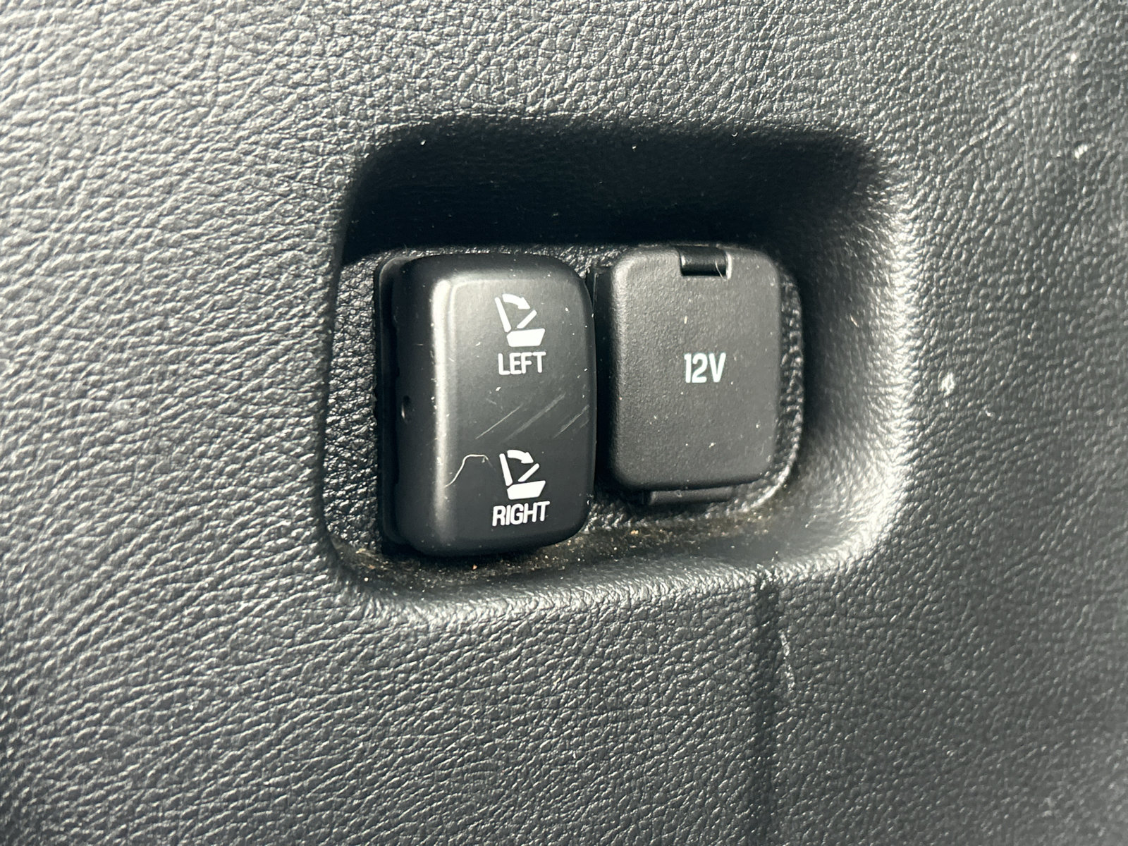 Certified 2017 Ford Edge SEL w/ Equipment Group 201A FWD image 35