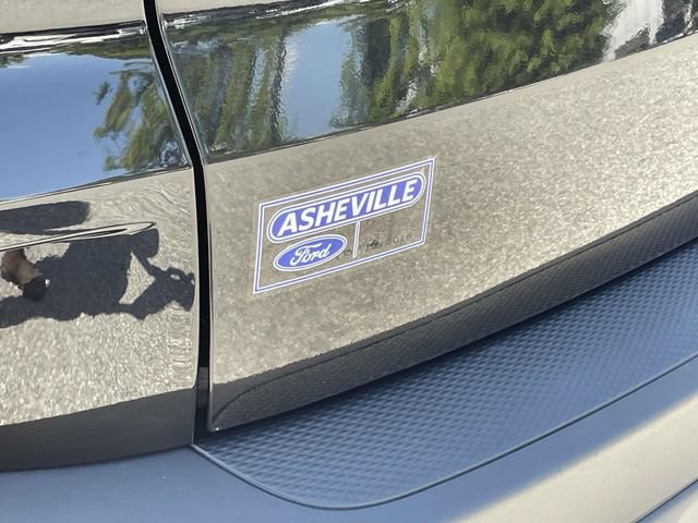 Certified 2025 Ford Escape ST-Line AWD/4WD image 11