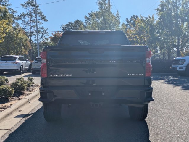 Used 2024 Chevrolet Silverado 1500 Custom image 5