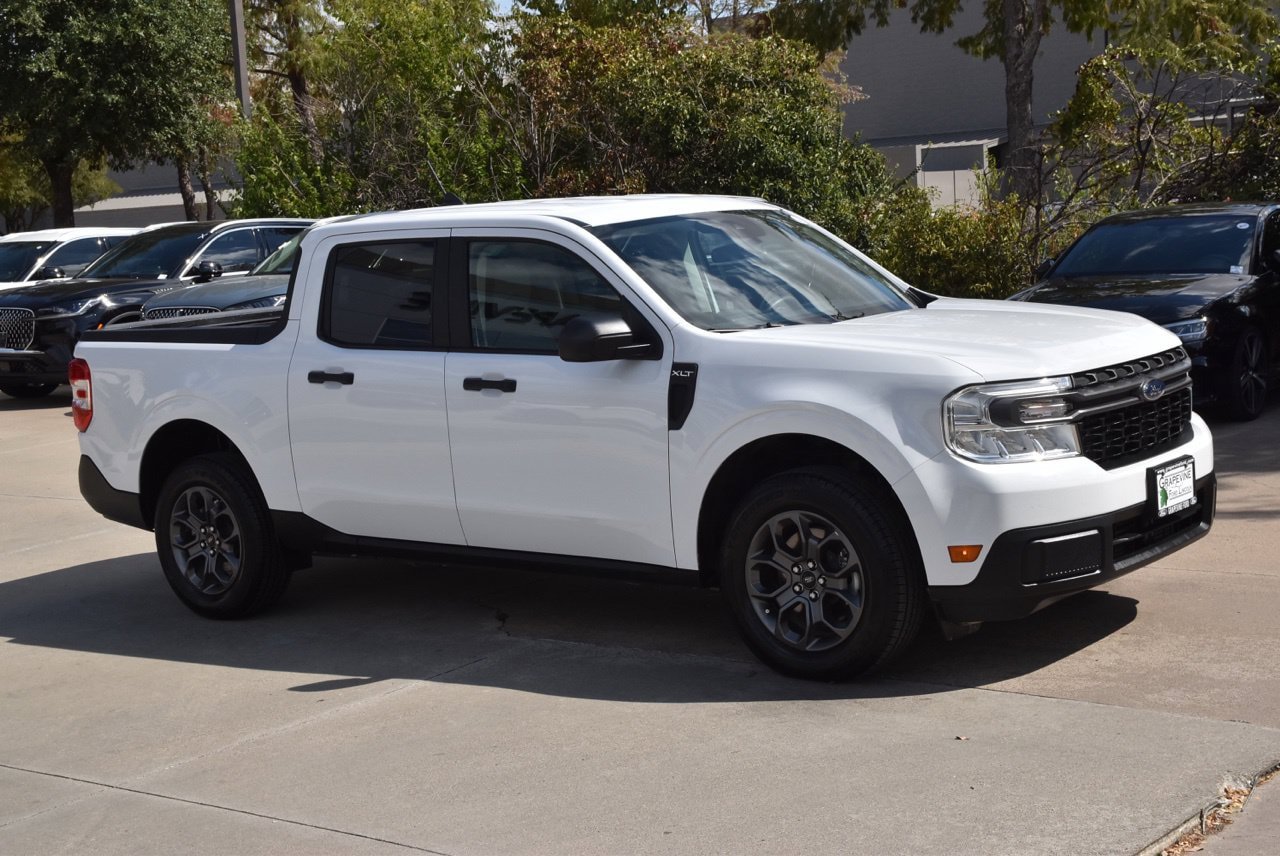 Certified 2024 Ford Maverick XLT w/ Equipment Group 300A Standard AWD/4WD image 5