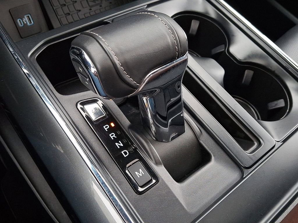 Certified 2023 Ford F150 Lariat w/ Equipment Group 502A High image 15