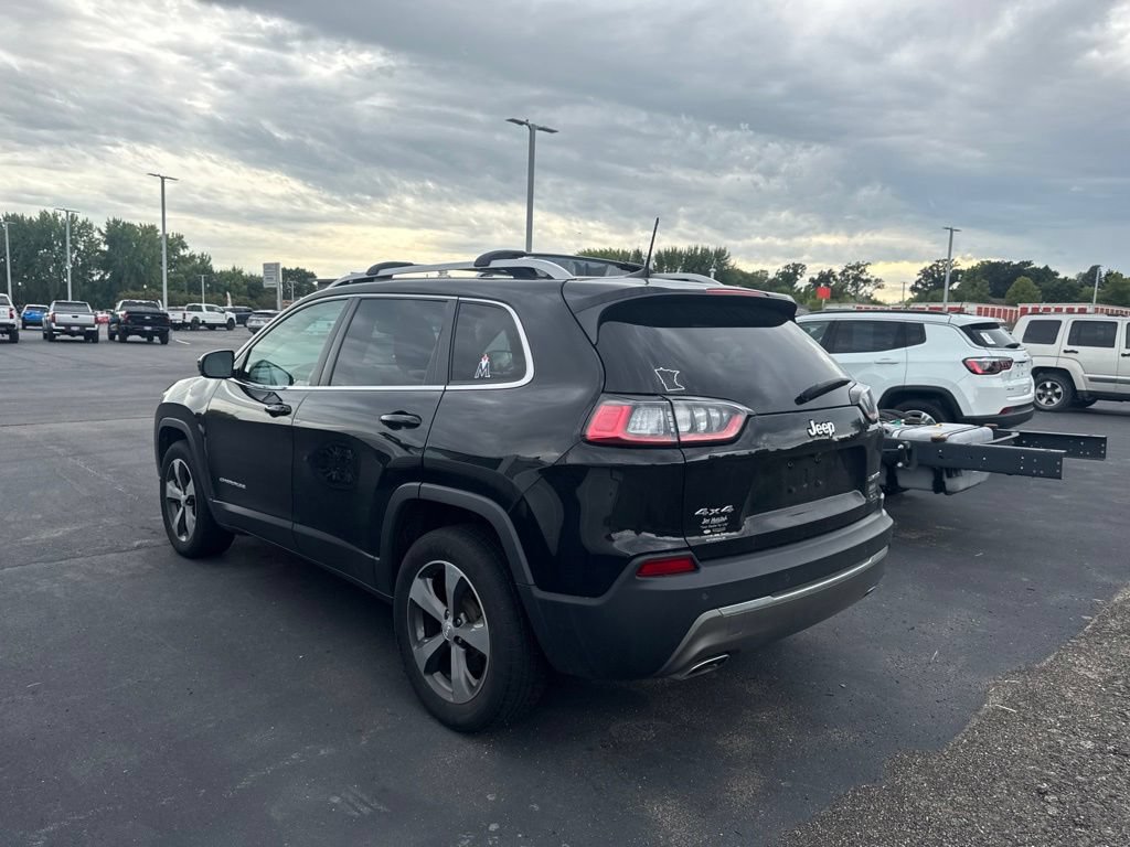 Used 2019 Jeep Cherokee Limited AWD/4WD image 4