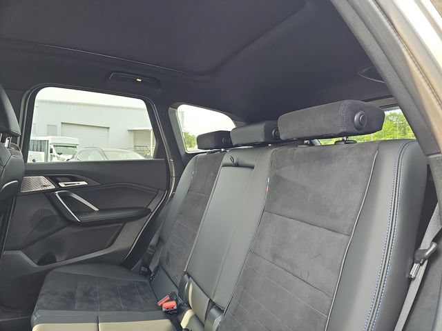 Used 2025 BMW X1 xDrive28i w/ Technology Package AWD/4WD image 14