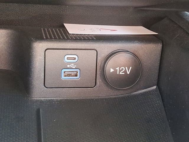 Certified 2022 Ford Escape SE w/ SE Sport Appearance Package image 26